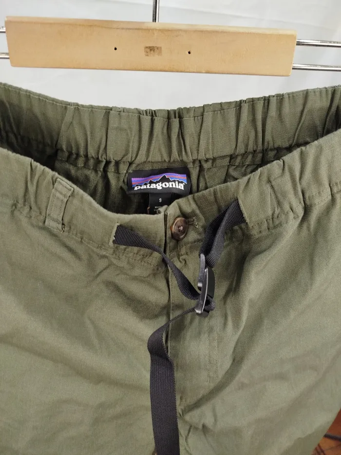 Patagonia Bermuda Verde 