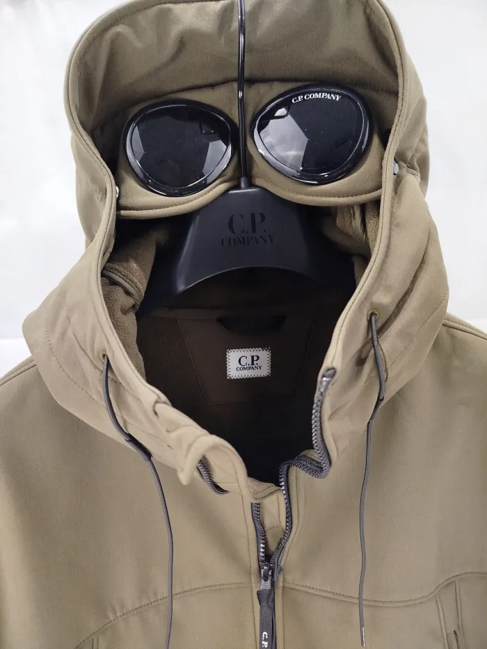 Giubbotto C.P. Company con occhiali